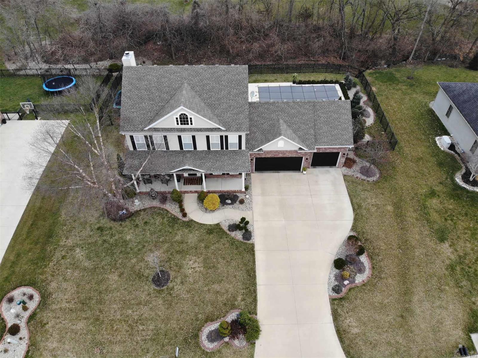 4617 Valleydale Road Godfrey, IL 62035 - Photo 2 of 28 Gallery Image 2