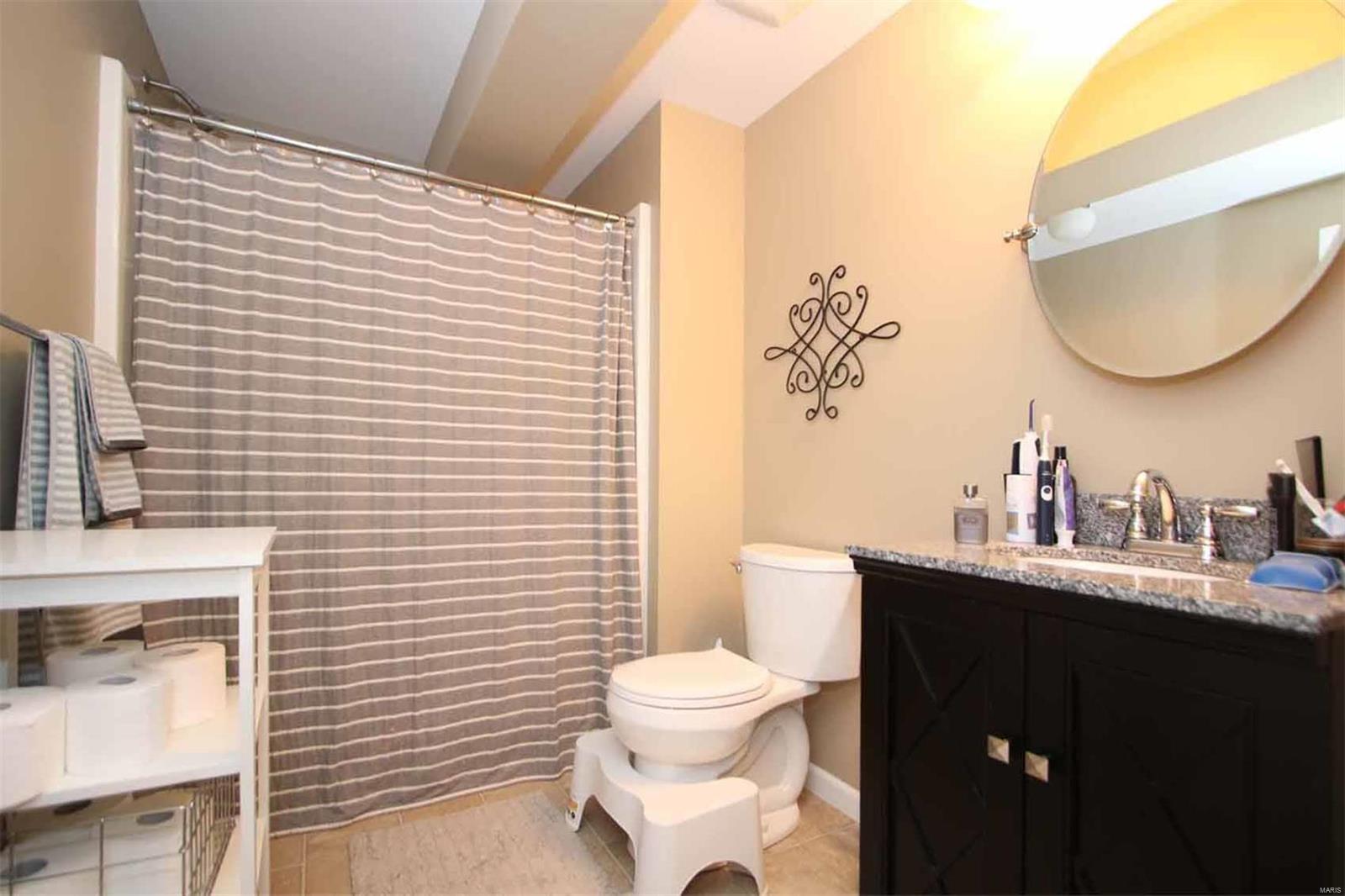 4617 Valleydale Road Godfrey, IL 62035 - Photo 28 of 28 Gallery Image 28