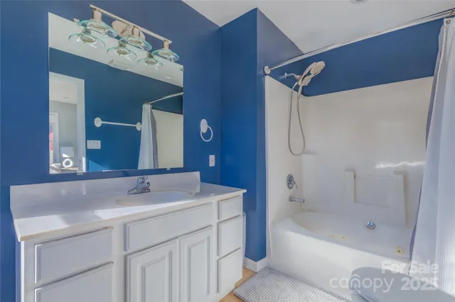 $1,150,000 | 968 Plantation Drive, Marion, NC 28752