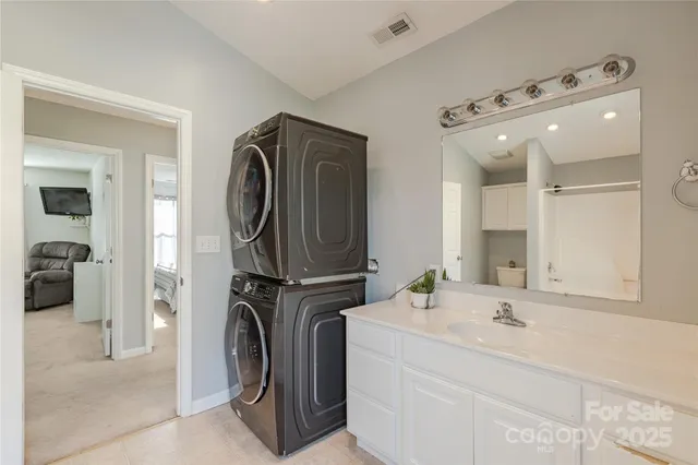 $1,150,000 | 968 Plantation Drive, Marion, NC 28752