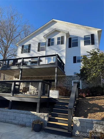 $1,150,000 | 968 Plantation Drive, Marion, NC 28752