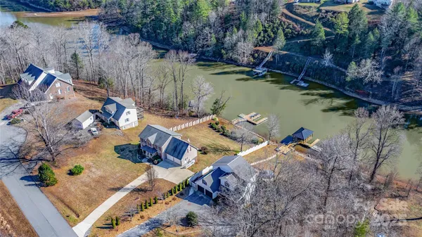 $1,150,000 | 968 Plantation Drive, Marion, NC 28752