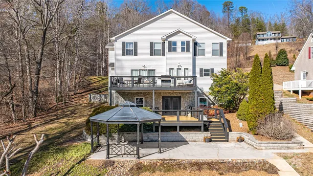 $1,150,000 | 968 Plantation Drive, Marion, NC 28752