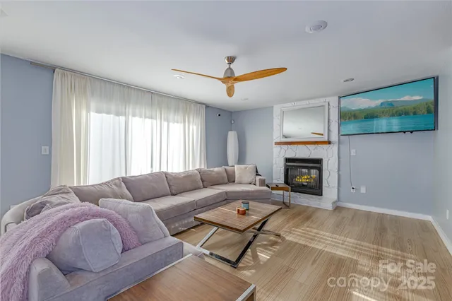 $1,150,000 | 968 Plantation Drive, Marion, NC 28752