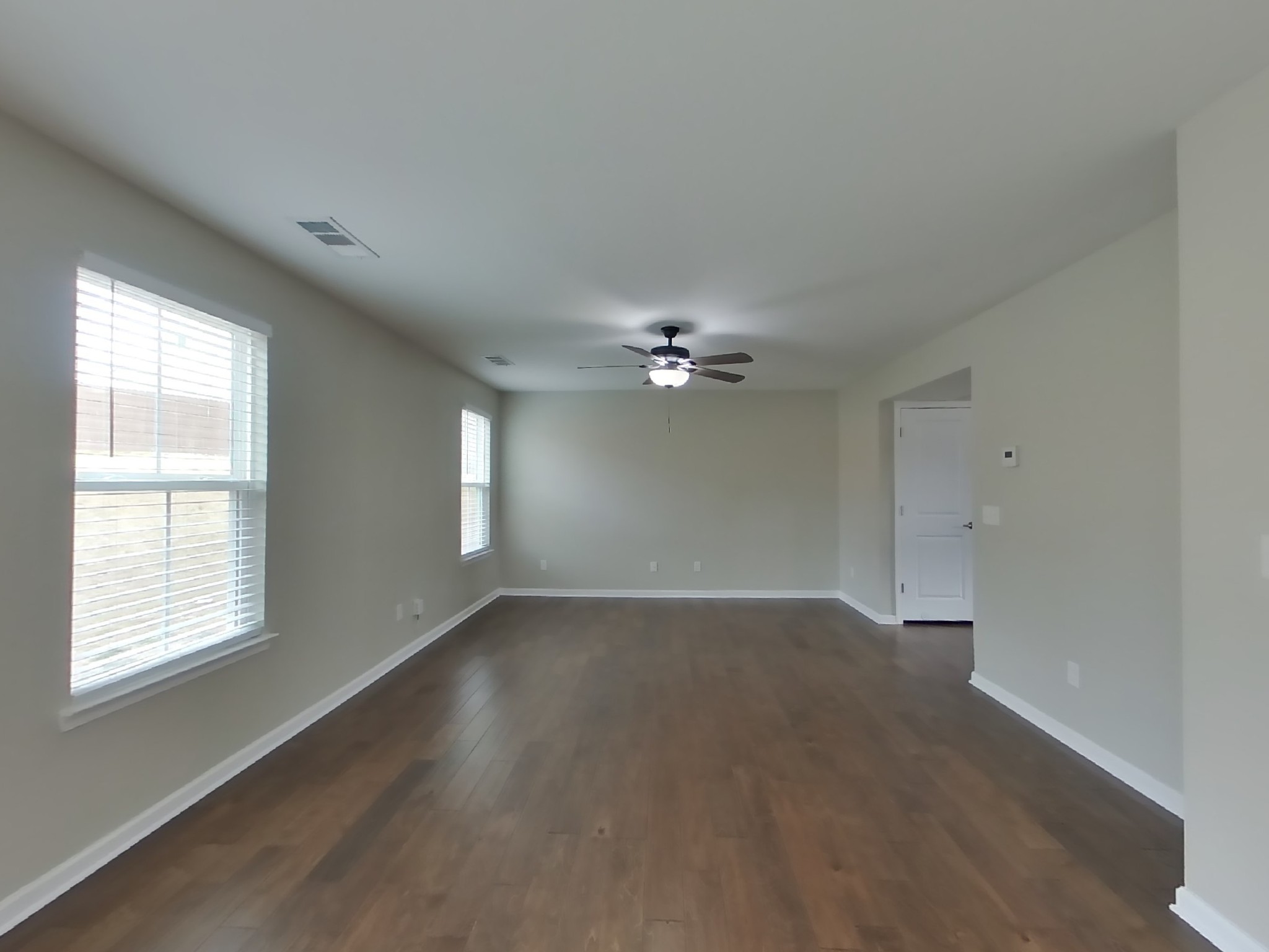 2904 Cherry Point Lane Columbia, TN 38401 - Photo 2 of 17