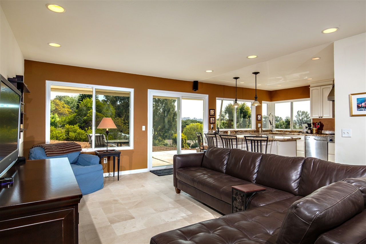 2154 Pleasant Grove Road Encinitas, CA 92024 - Photo 4 of 16