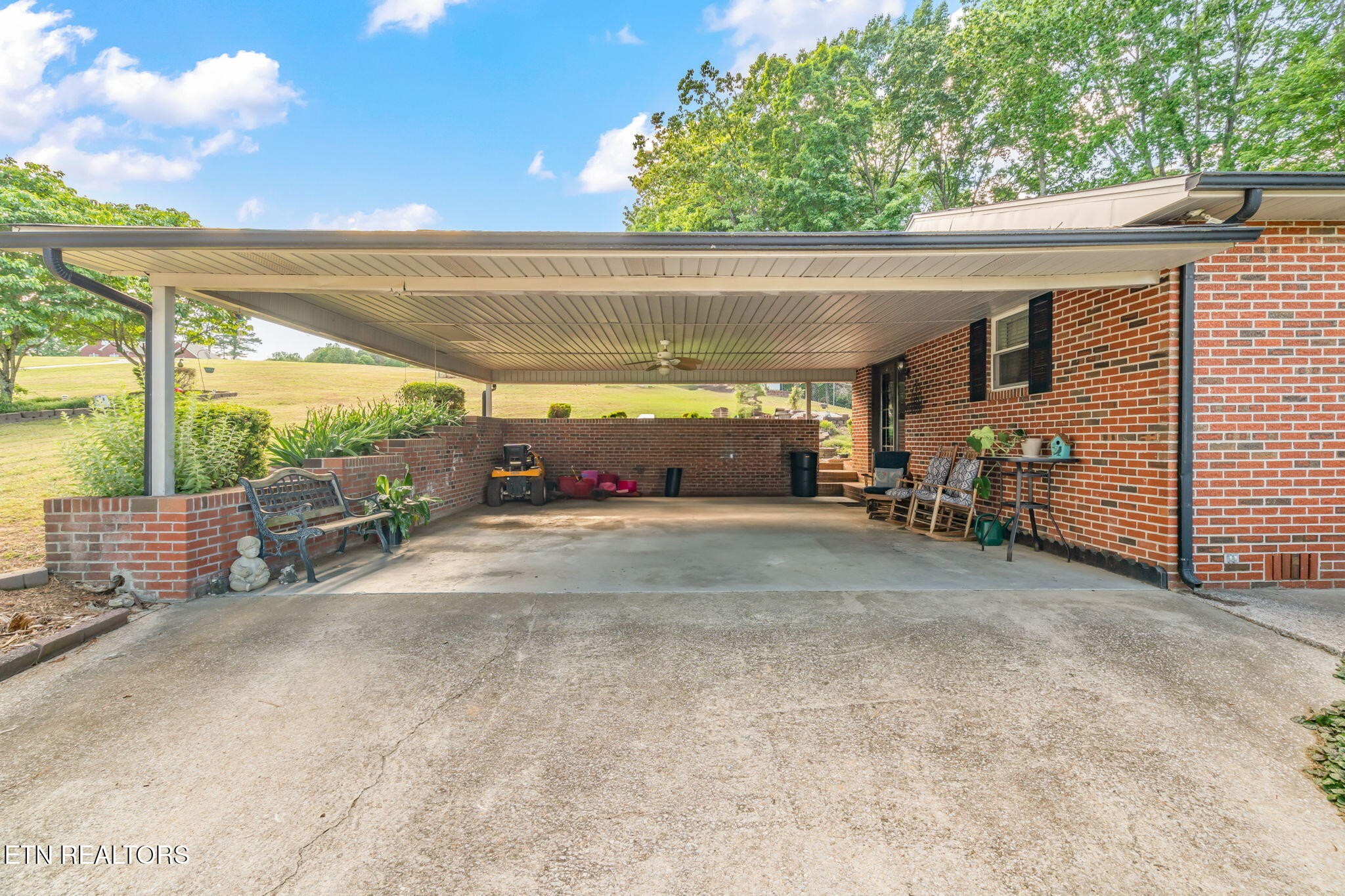 108 Pattie Gap Road Philadelphia, TN 37846 - Photo 12 of 59 Gallery Image 12