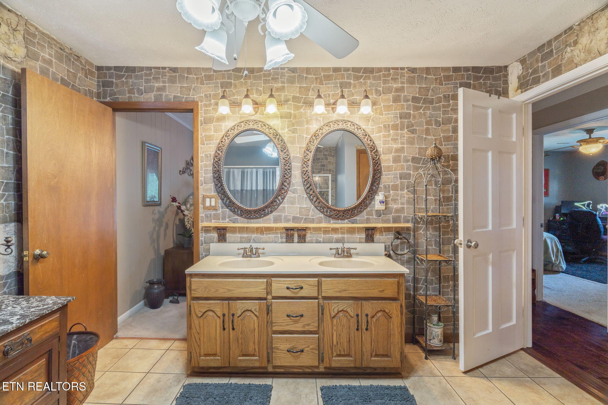 108 Pattie Gap Road Philadelphia, TN 37846 - Photo 29 of 59 Gallery Image 29