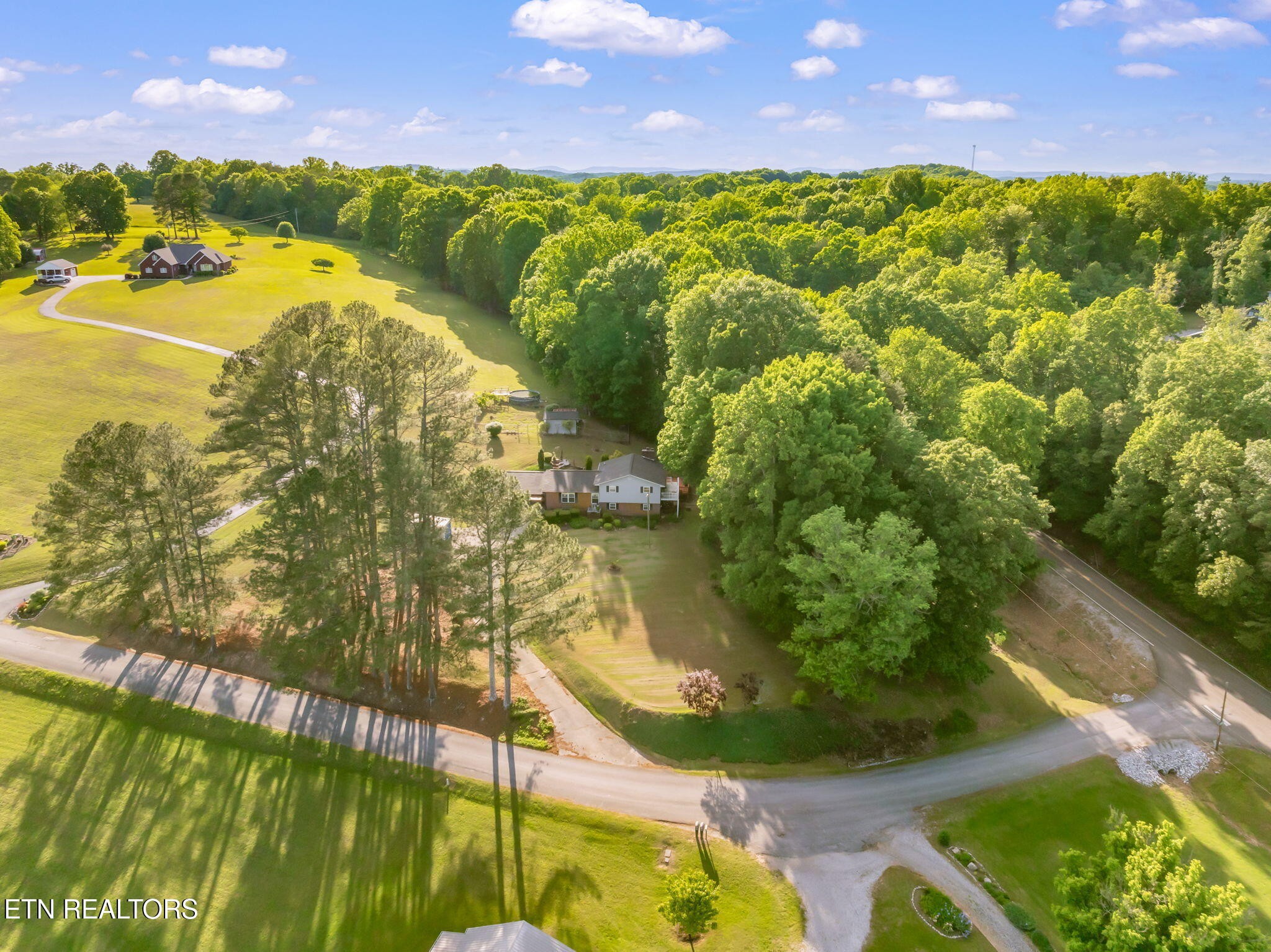 108 Pattie Gap Road Philadelphia, TN 37846 - Photo 55 of 59 Gallery Image 55
