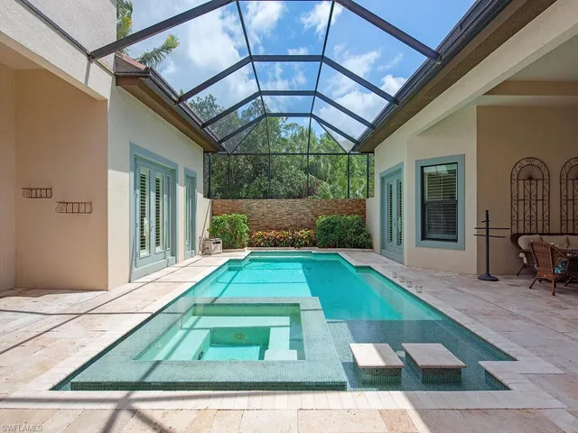 $1,999,000 | 6445 Costa Circle, Naples, FL 34113