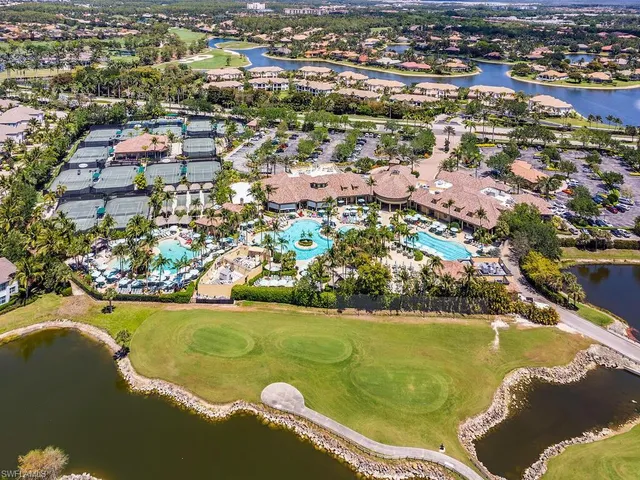 $1,999,000 | 6445 Costa Circle, Naples, FL 34113