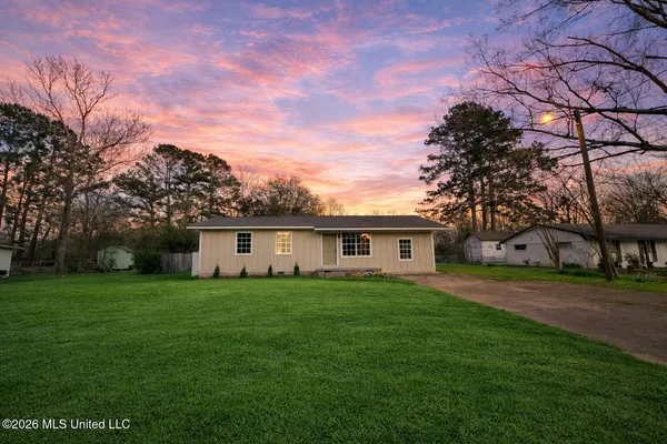 $250,000 | 352 Beverly Circle, Crystal Springs, MS 39059