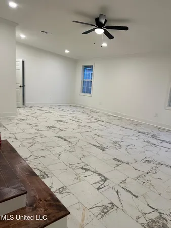 $250,000 | 352 Beverly Circle, Crystal Springs, MS 39059