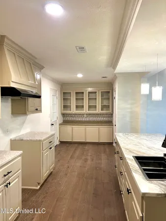 $250,000 | 352 Beverly Circle, Crystal Springs, MS 39059