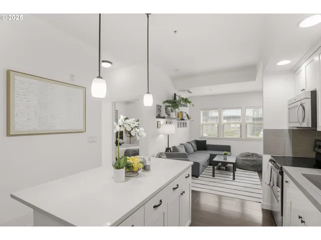 $274,999 | 13875 Southwest Meridian Street, Beaverton, OR 97005