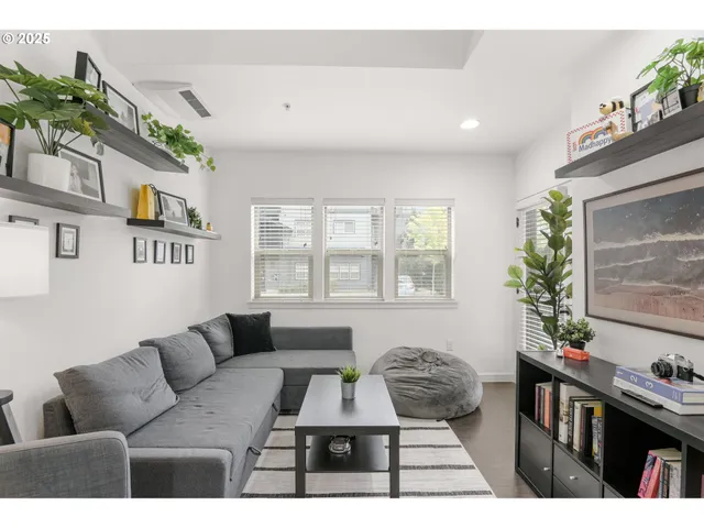 $274,999 | 13875 Southwest Meridian Street, Beaverton, OR 97005