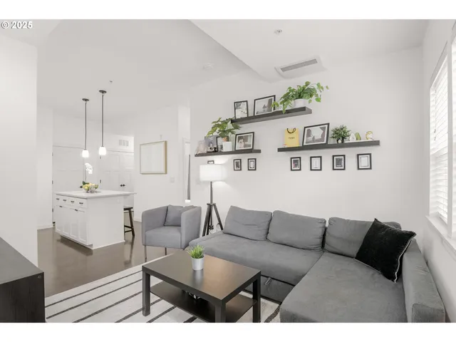 $274,999 | 13875 Southwest Meridian Street, Beaverton, OR 97005