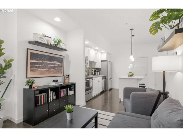 $274,999 | 13875 Southwest Meridian Street, Beaverton, OR 97005