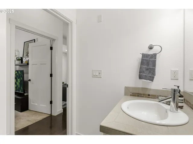 $274,999 | 13875 Southwest Meridian Street, Beaverton, OR 97005