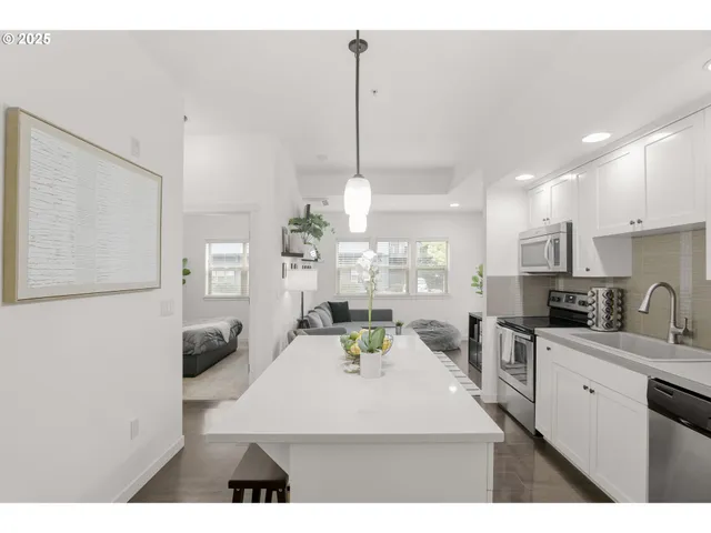 $274,999 | 13875 Southwest Meridian Street, Beaverton, OR 97005