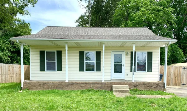$1,250 | 1802 Harbor Drive, Oak Grove, KY 42262