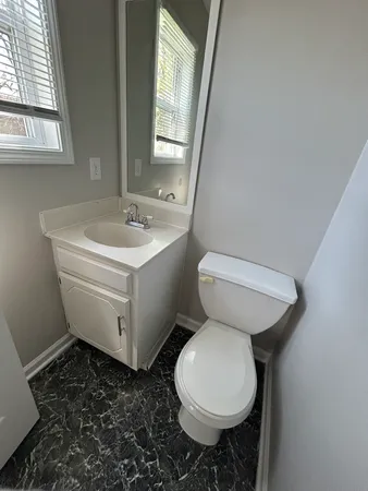 $1,250 | 1802 Harbor Drive, Oak Grove, KY 42262