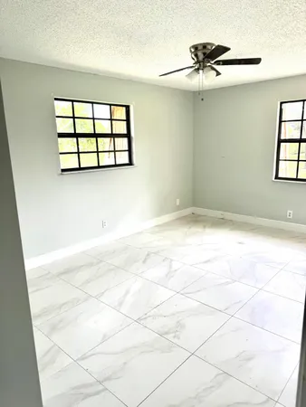 $2,100 | 4121 Oak Terrace Drive, Greenacres, FL 33463