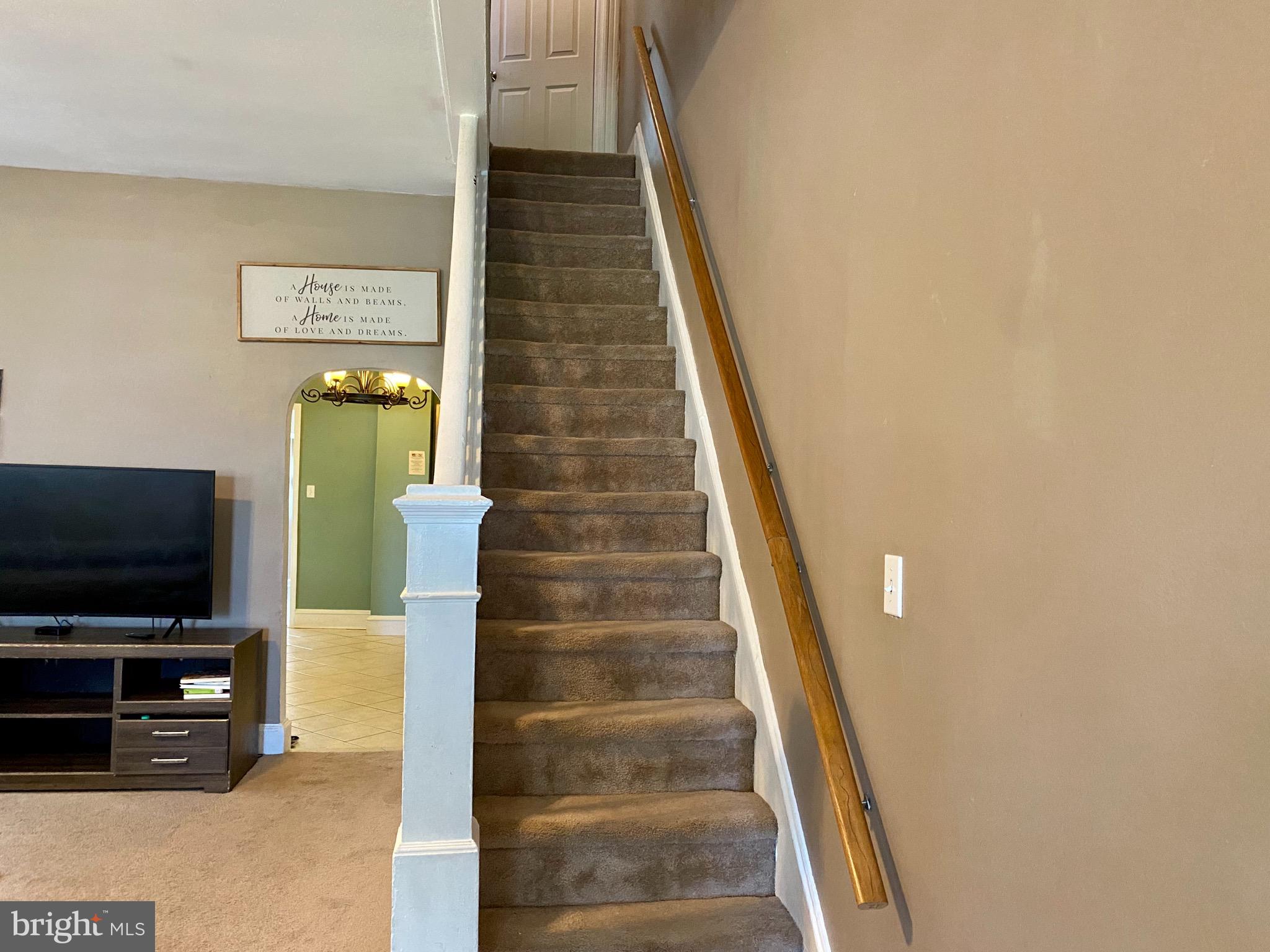 828 Columbus Road Burlington, NJ 08016 - Photo 4 of 21