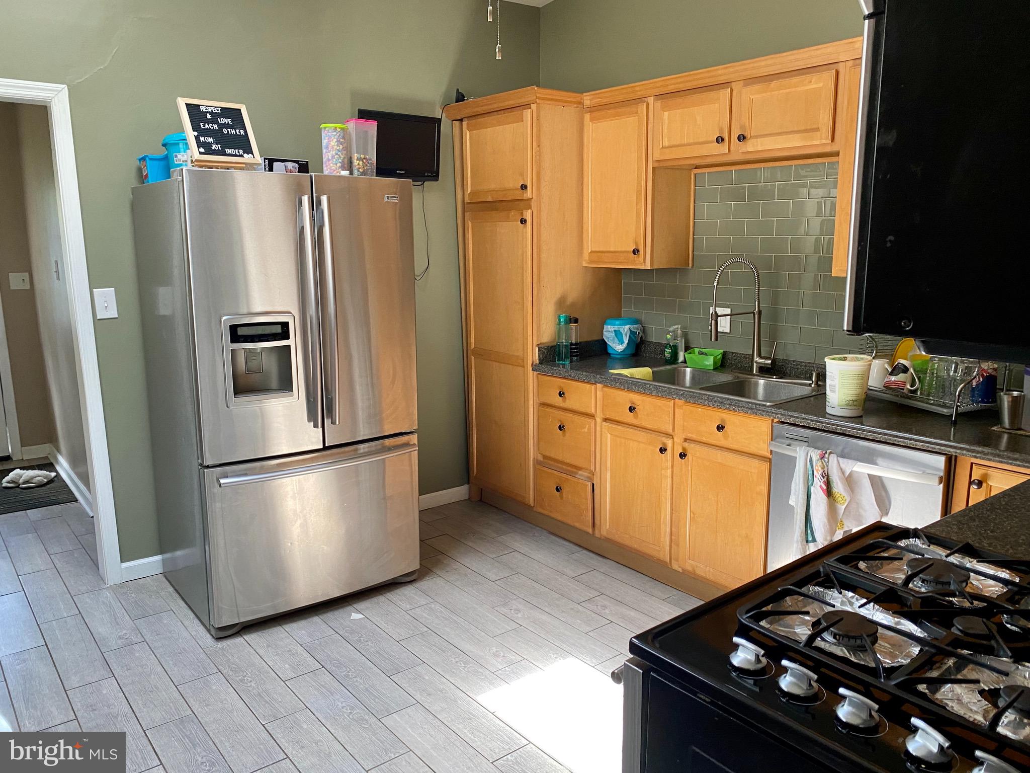 828 Columbus Road Burlington, NJ 08016 - Photo 5 of 21