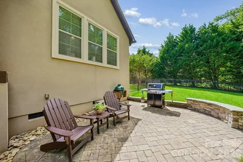 $994,000 | 7111 Yellowhorn Trail, Waxhaw, NC 28173