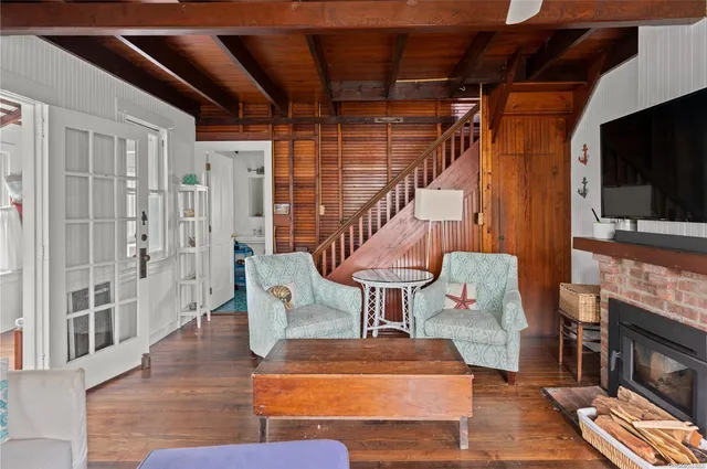 $5,000 | 744 Ocean Breeze Walk, Ocean Beach, NY 11770