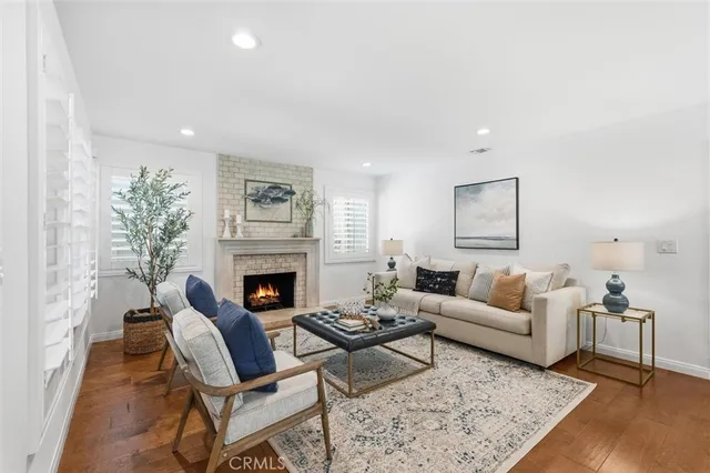 $1,760,000 | 904 Knob Hill Avenue, Redondo Beach, CA 90277