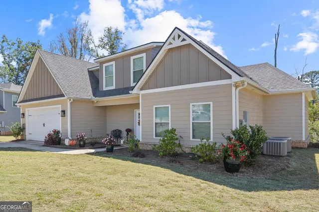 $410,700 | 801 Holly Ridge Drive, Gray, GA 31032