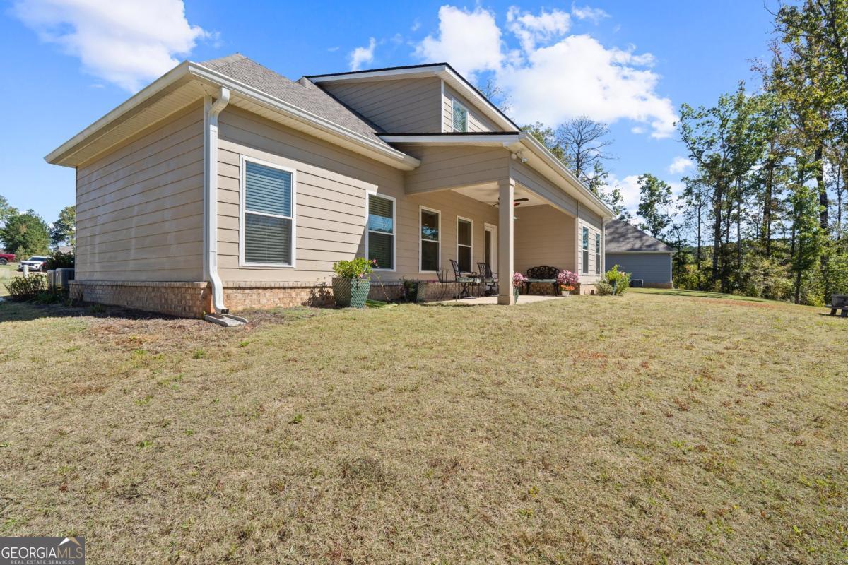 801 Holly Ridge Drive Gray, GA 31032 - Photo 47 of 51 a front view of house with yard