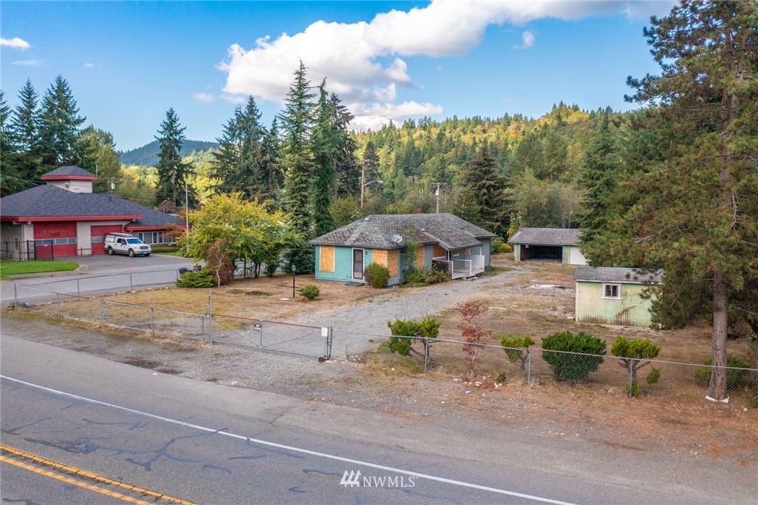 16224 Renton Issaquah Road Southeast Renton, WA 98059 - Photo 3 of 13