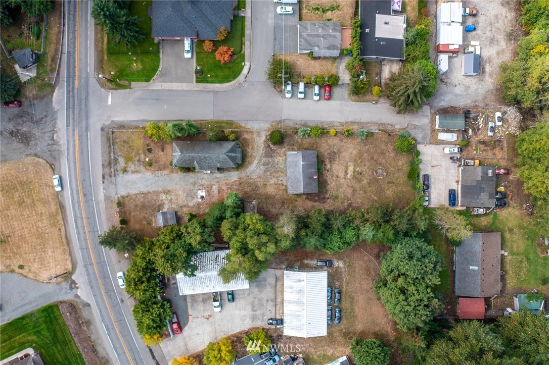 16224 Renton Issaquah Road Southeast Renton, WA 98059 - Photo 8 of 13