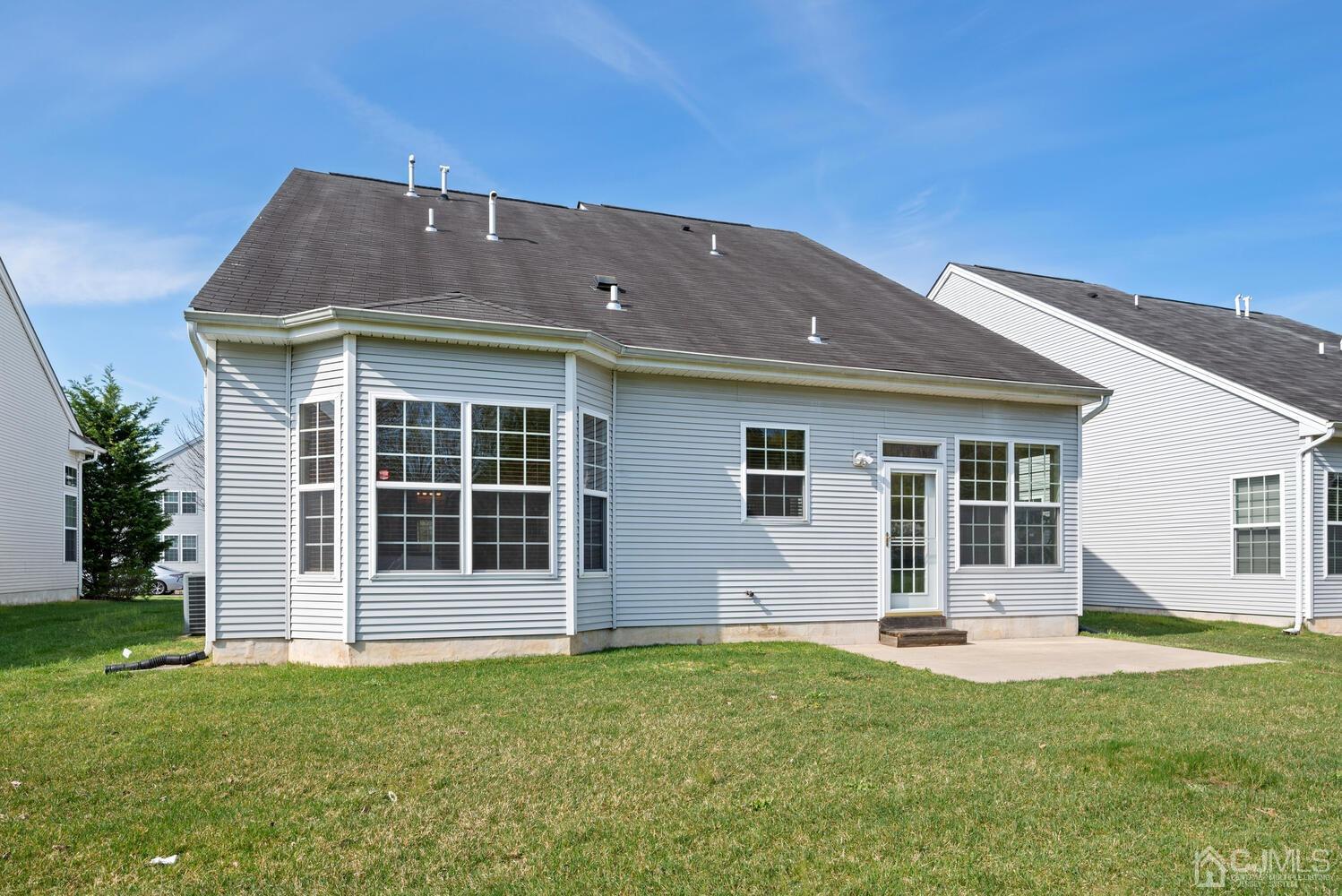 24 Pebble Creek Road Dayton, NJ 08810 - Photo 32 of 33 Gallery Image 32