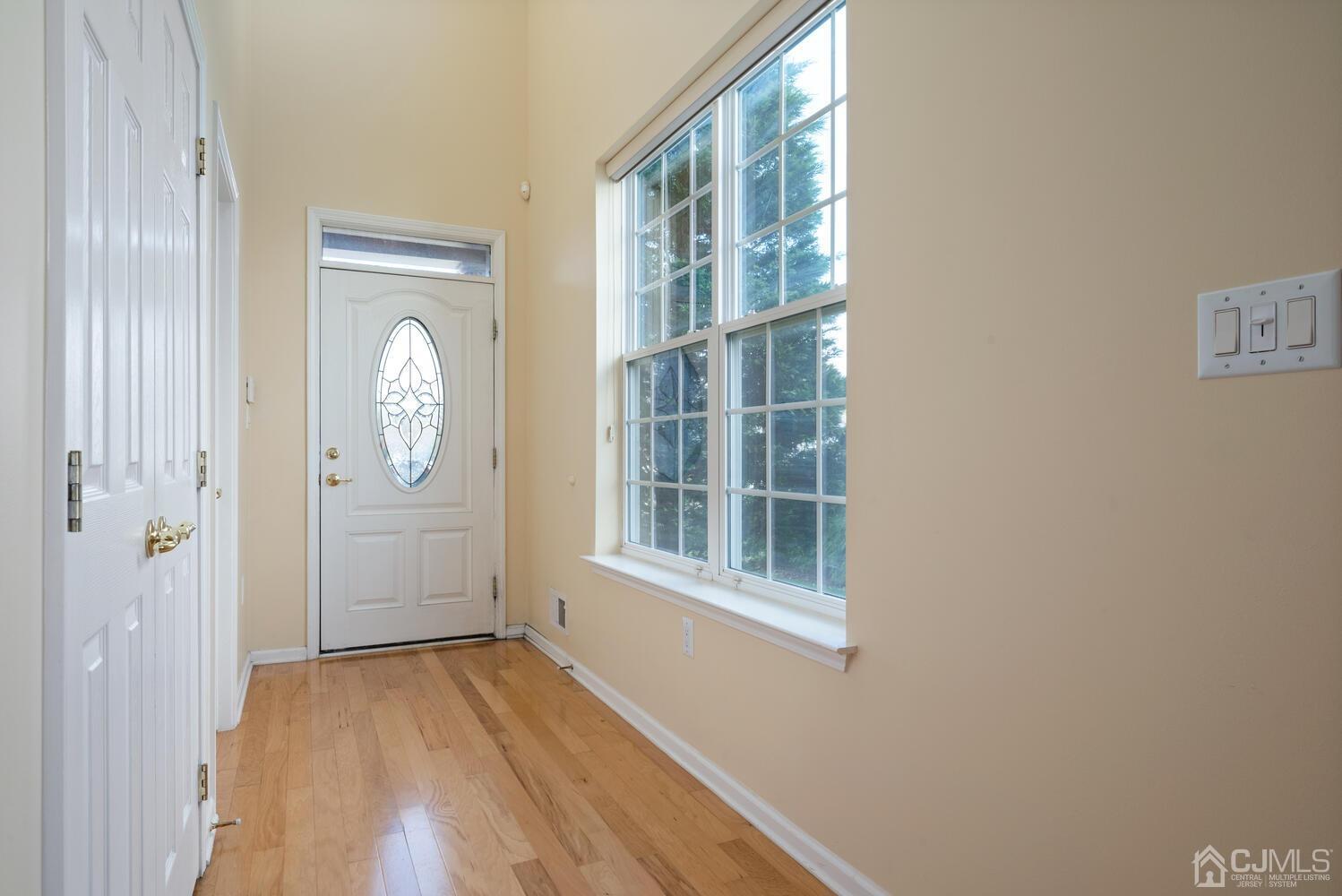 24 Pebble Creek Road Dayton, NJ 08810 - Photo 6 of 33 Gallery Image 6
