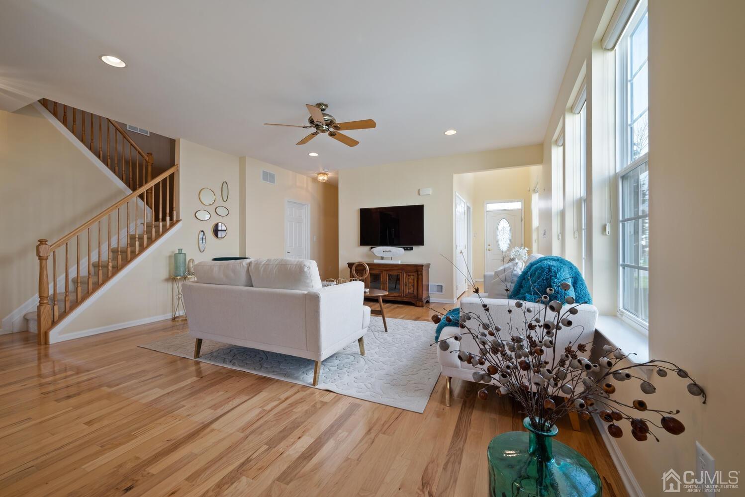 24 Pebble Creek Road Dayton, NJ 08810 - Photo 8 of 33 Gallery Image 8