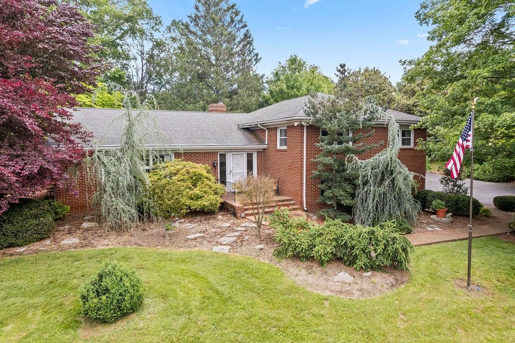 188 Middlebrook Road Staunton, VA 24401 - Photo 1 of 75