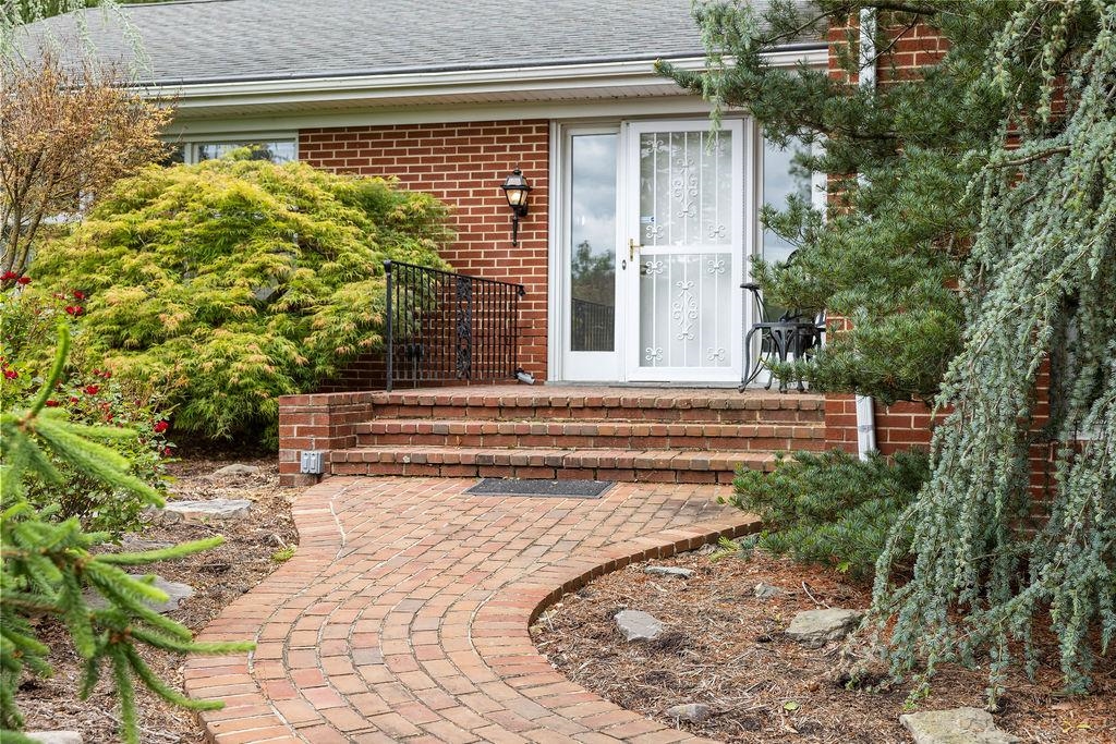 188 Middlebrook Road Staunton, VA 24401 - Photo 6 of 75 a view of a backyard with pathway