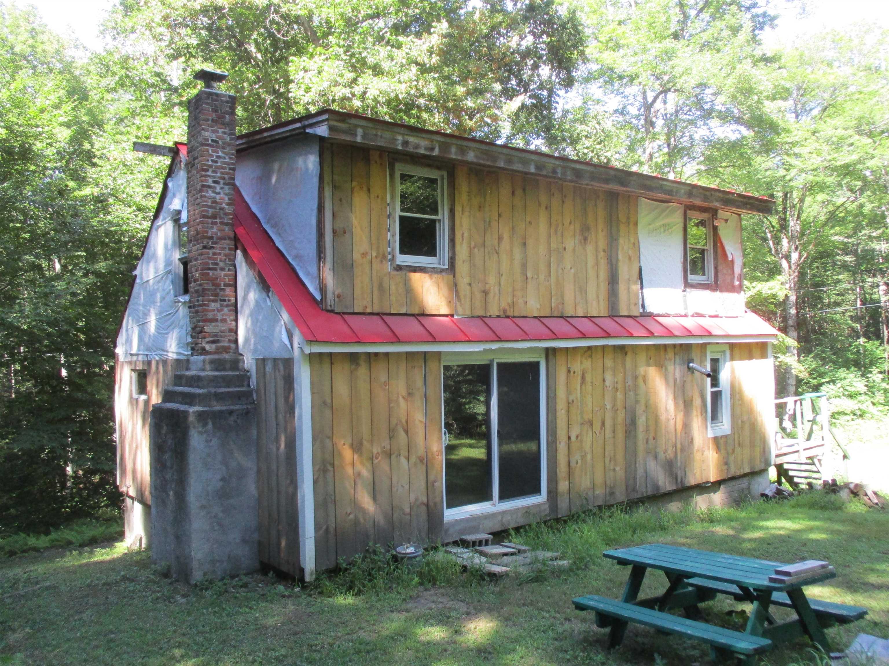 928 Gage Road Tunbridge, VT 05068 - Photo 3 of 16