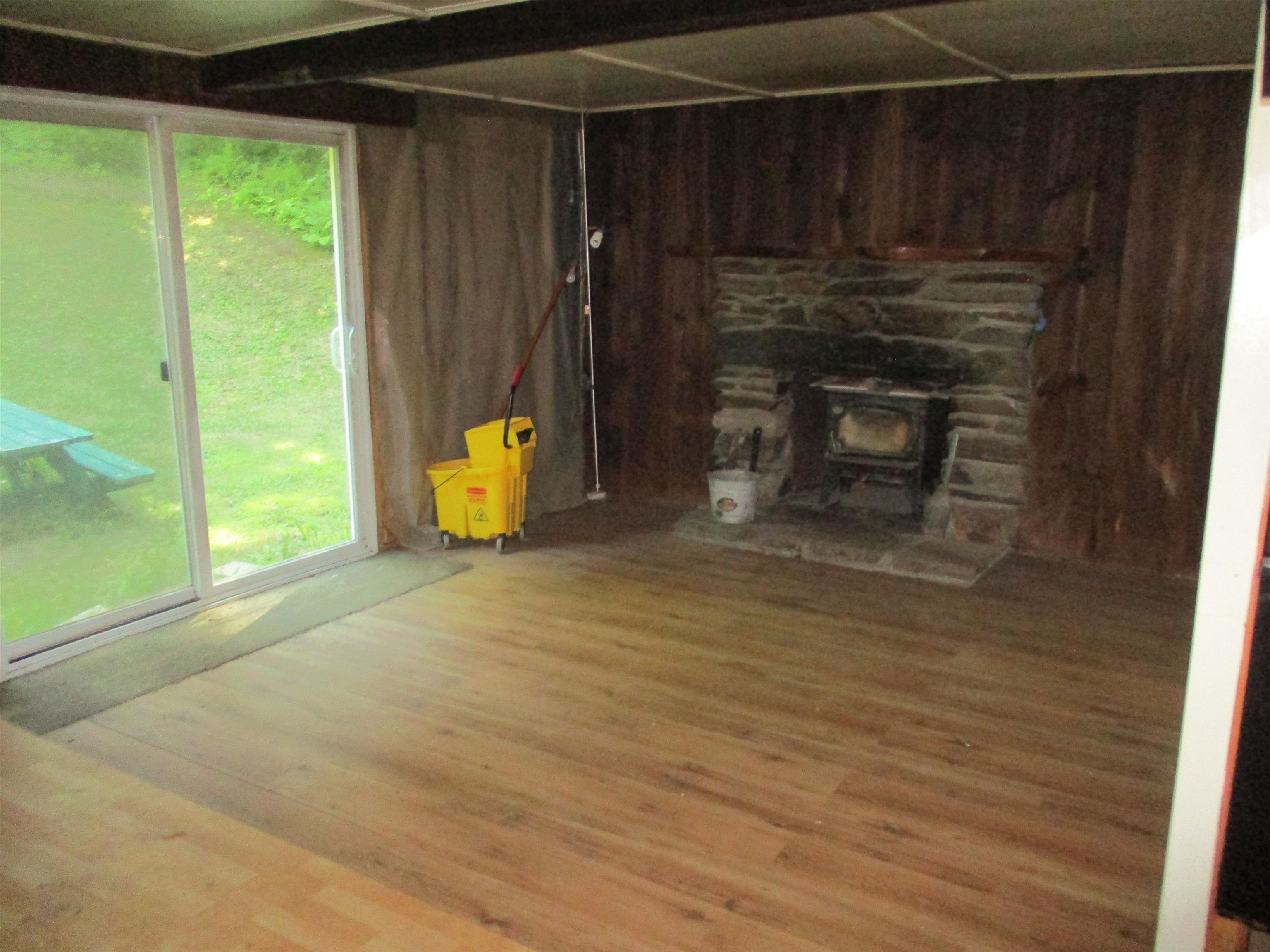 928 Gage Road Tunbridge, VT 05068 - Photo 8 of 16