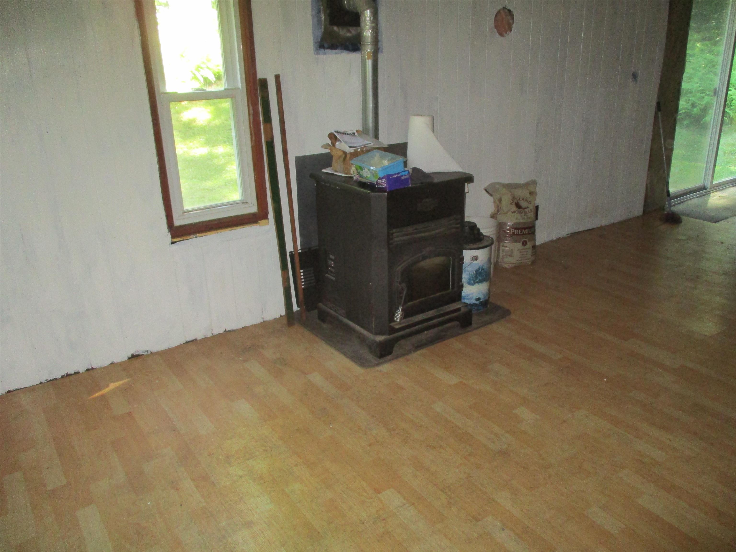 928 Gage Road Tunbridge, VT 05068 - Photo 10 of 16