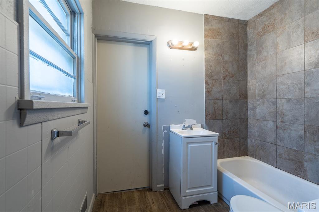 2713 Ralph Street Granite City, IL 62040 - Photo 20 of 49 Gallery Image 20