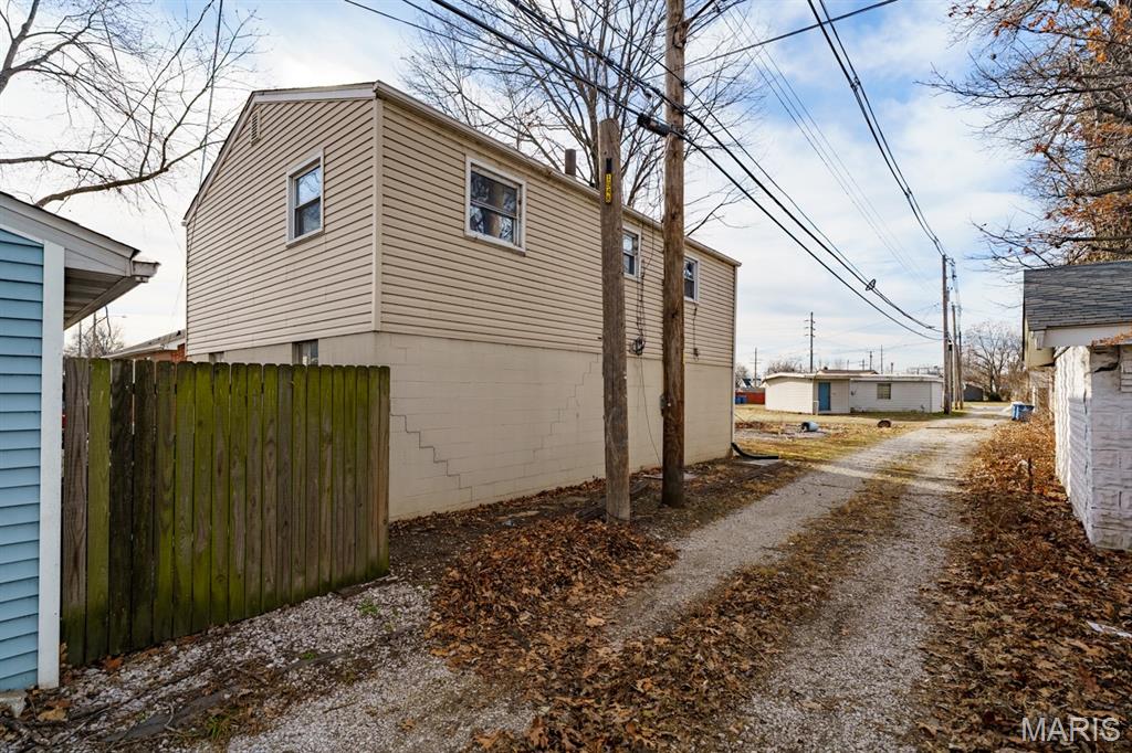 2713 Ralph Street Granite City, IL 62040 - Photo 36 of 49 Gallery Image 36