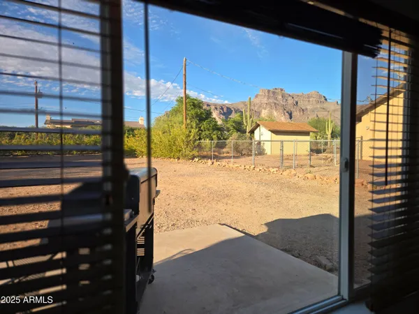 $620,000 | 5660 East Calle Mirage, Apache Junction, AZ 85119