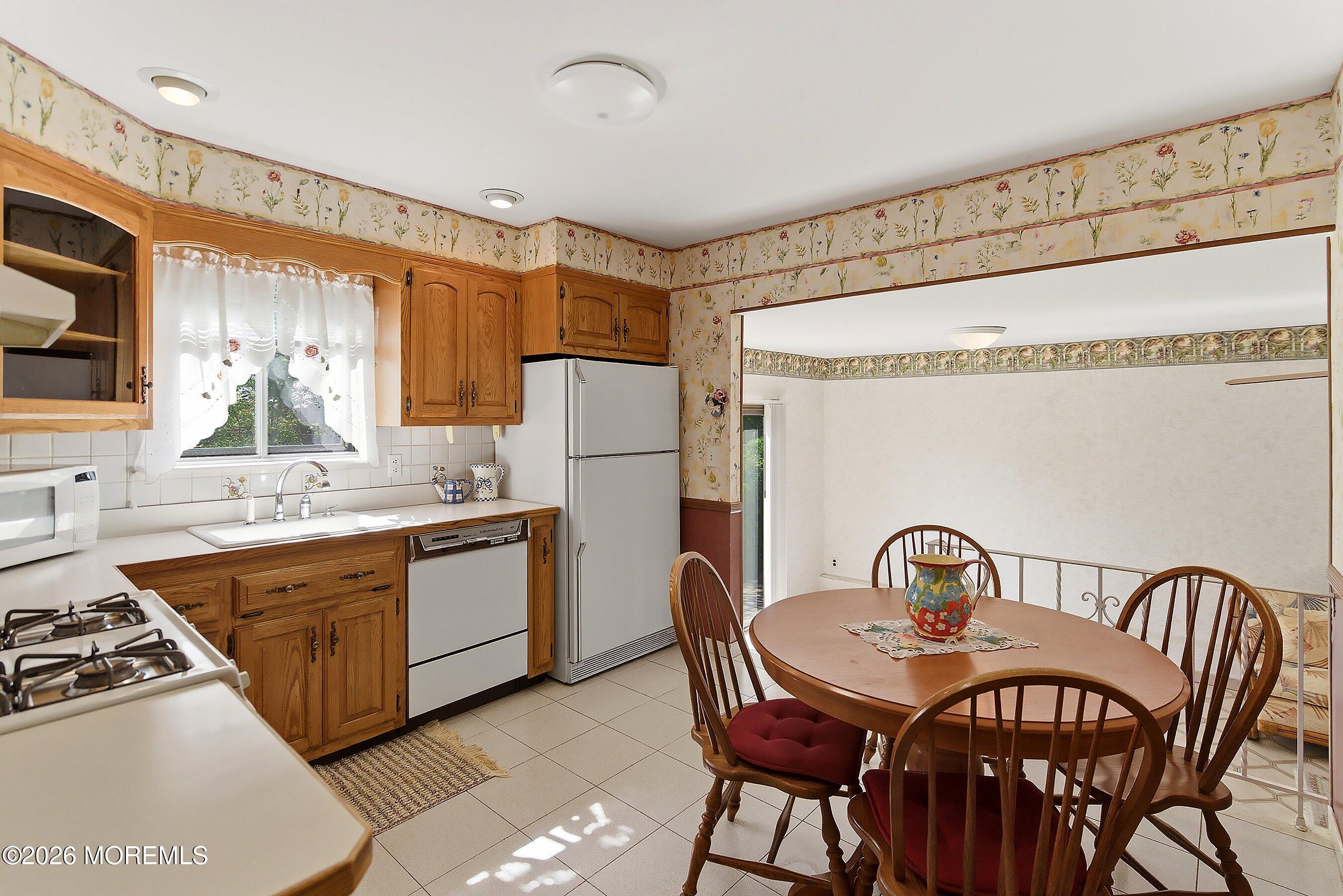 38 Atkins Terrace East Rutherford, NJ 07073 - Photo 11 of 37 Kitchen 1A