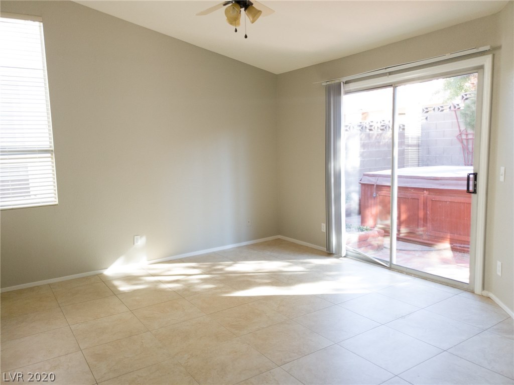 7621 Prairie Corners Drive Las Vegas, NV 89128 - Photo 5 of 13