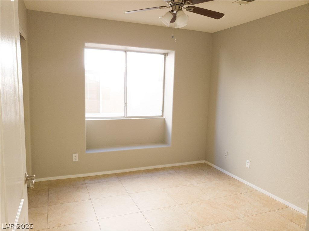 7621 Prairie Corners Drive Las Vegas, NV 89128 - Photo 9 of 13